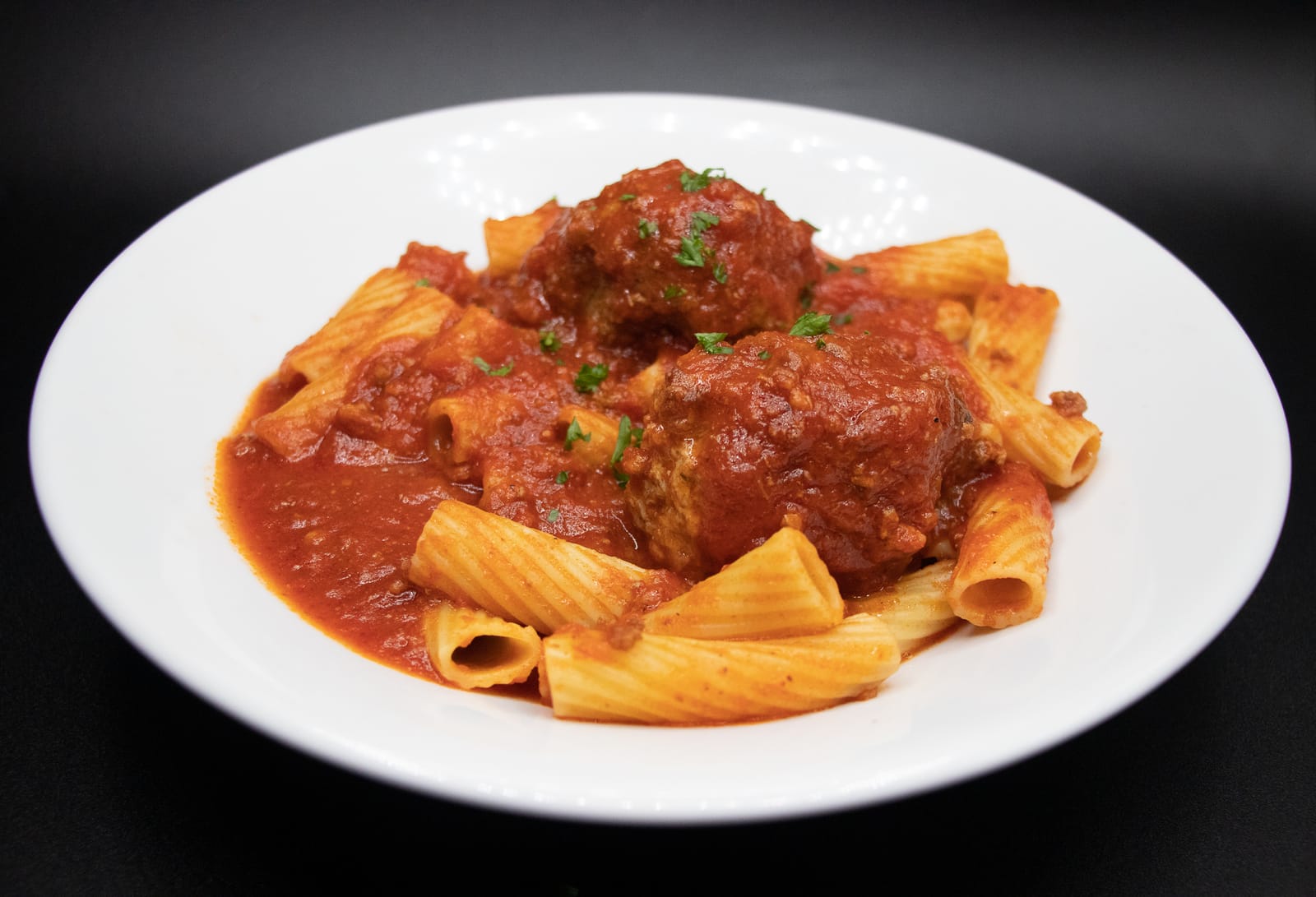 Rigatoni and meatballs in pomodoro sauce